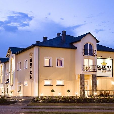 Hotel Korona Rzeszów Exteriör bild